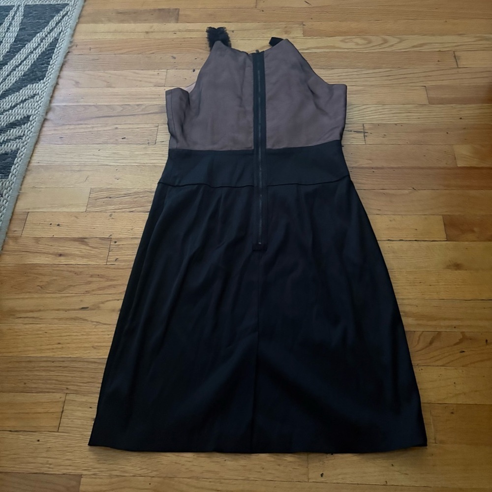BCBG Black & Nude Silk Dress Size 6 - Picture 7 of 7